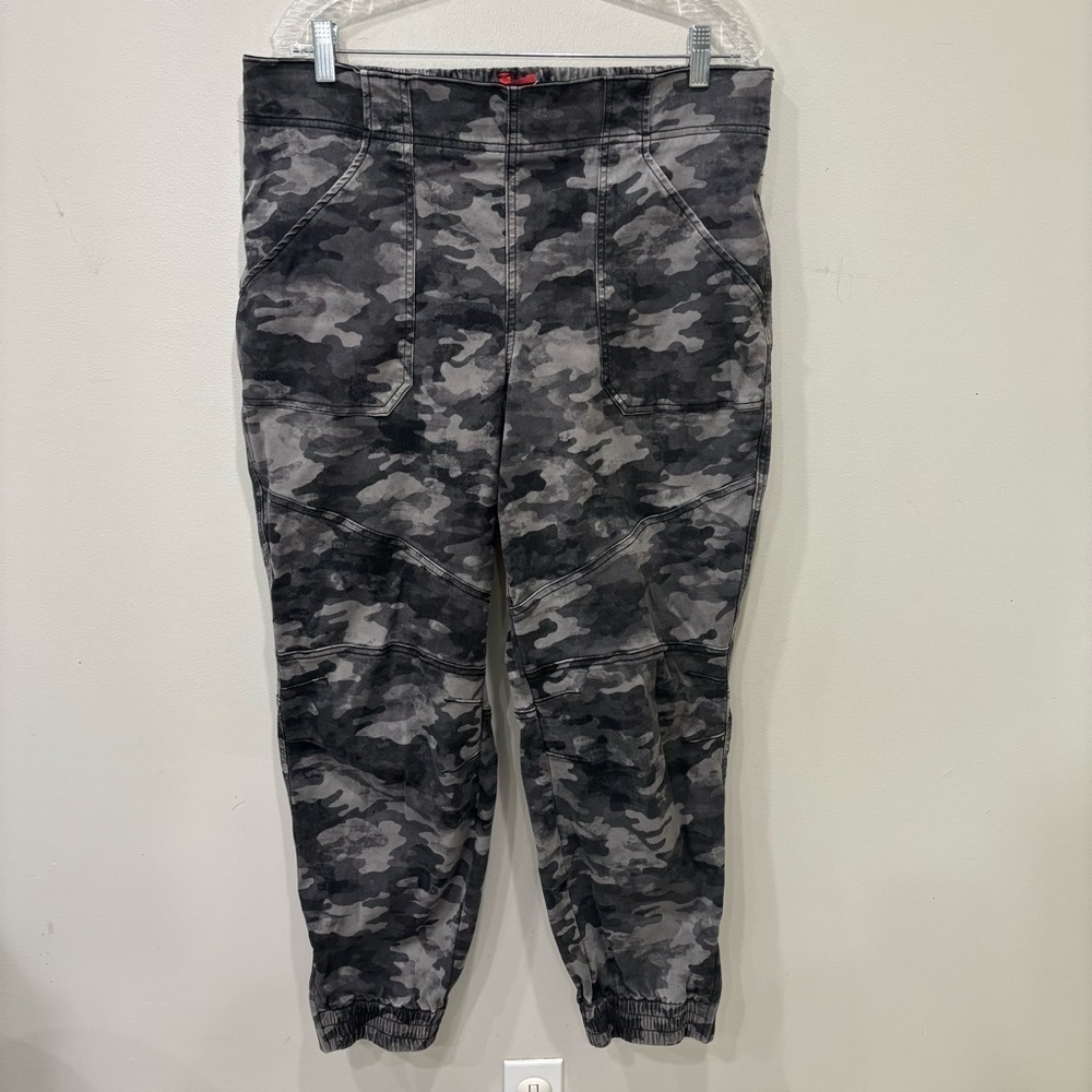Spanx Pull On Twill Camo Elastic Ankle Cargo Jogger Pants Women’s Size 1X